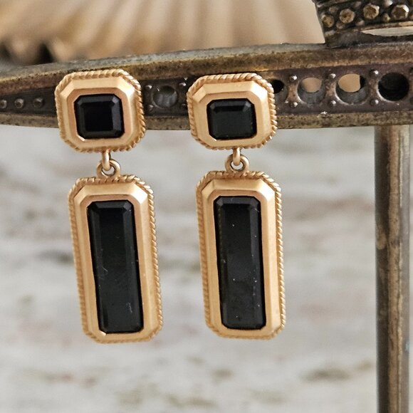 RARE DESIGNER MONICA RICH KOSANN 18K GOLD ONYX OCTAGON OBLONG PIERCED EARRINGS - Picture 1 of 13